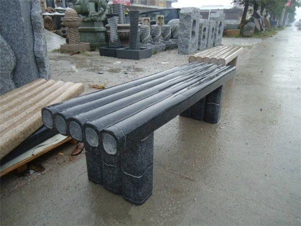Tosh bog'idagi skameyka